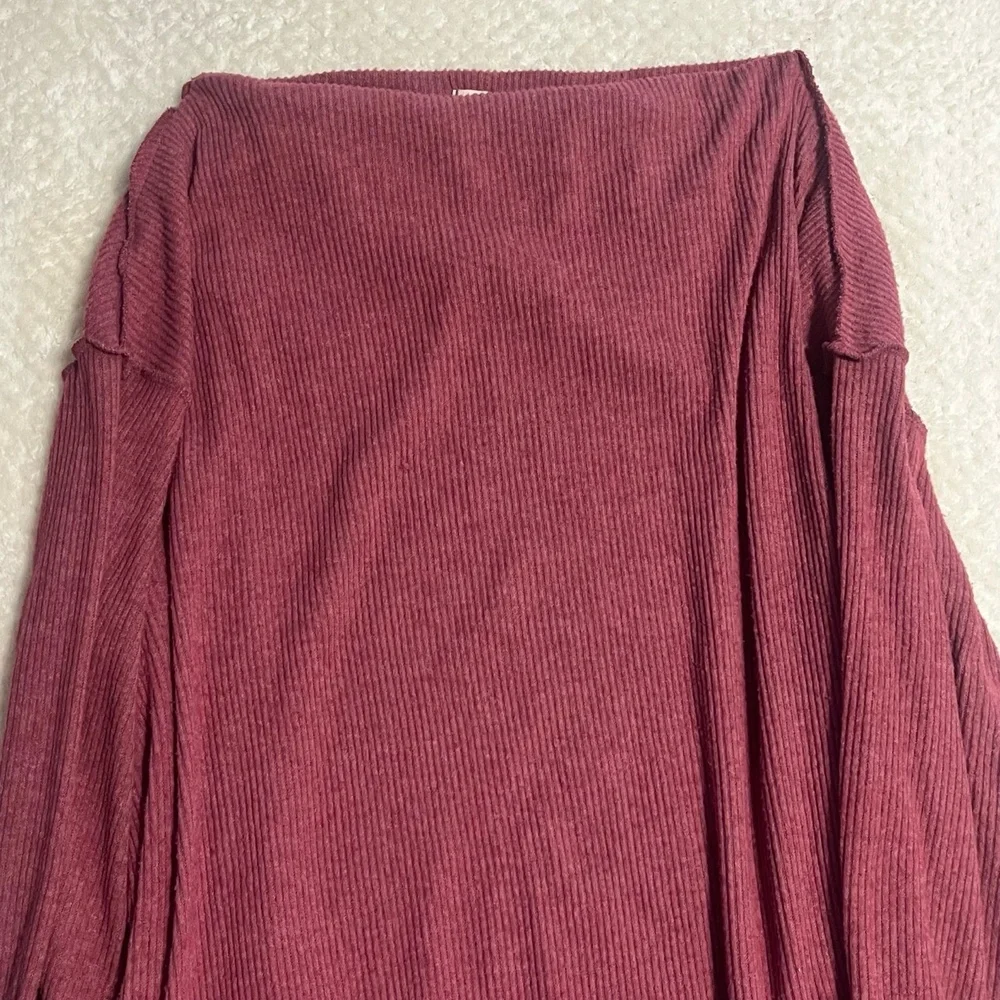 Free People Sweater Womens Medium Maroon Off Shoulder Ribbed Knit Boho Chic